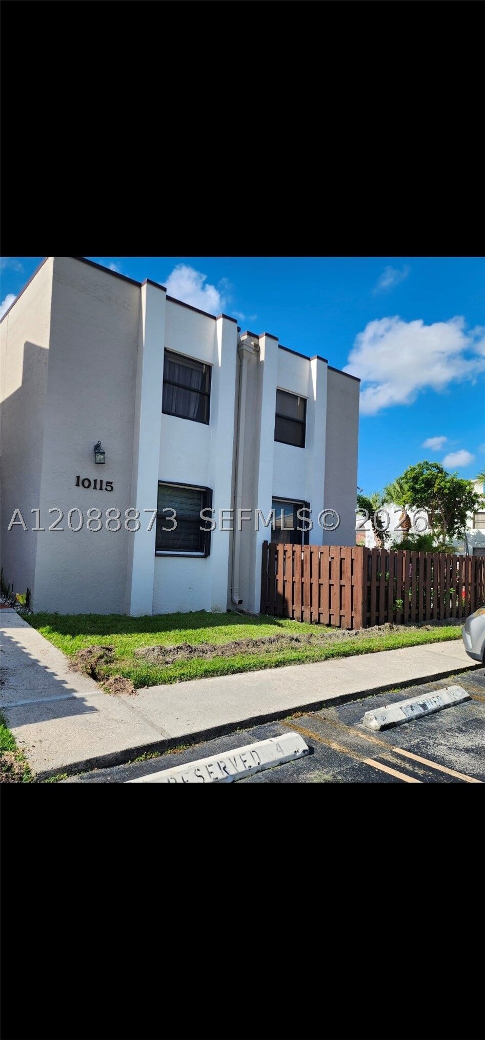 Property Photo: 10115 NW 9th St Cir 6-106 FL 33172