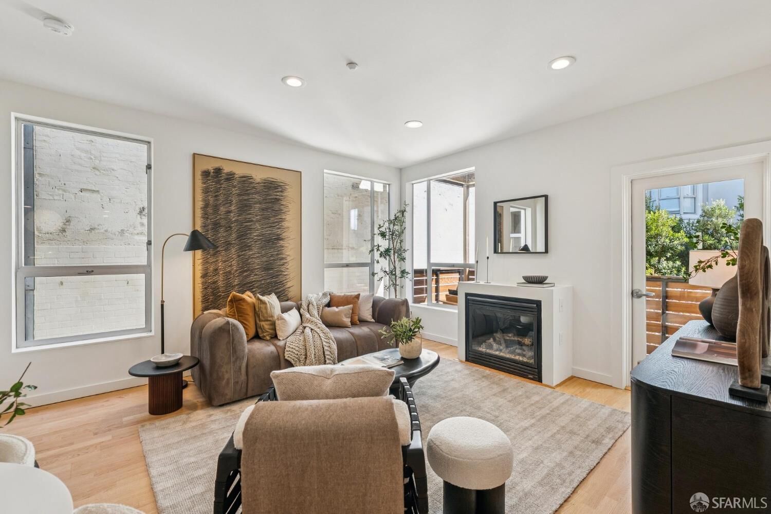 Property Photo:  1521 Sutter Street 306  CA 94109 