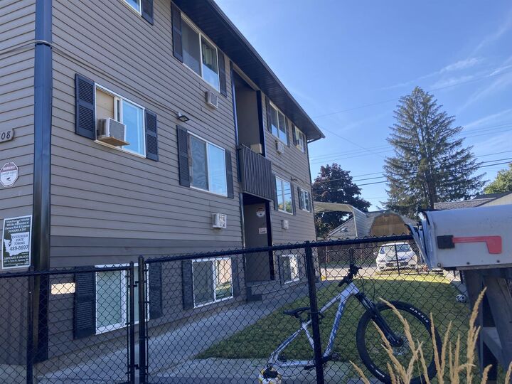 Property Photo: 2808 E Everett Ave WA 99217