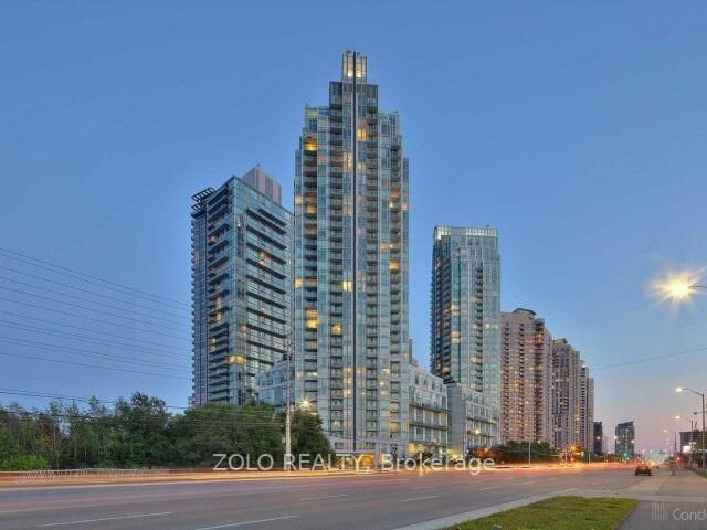 Property Photo:  220 Burnhamthorpe Road W 516  ON L5B 4N4 
