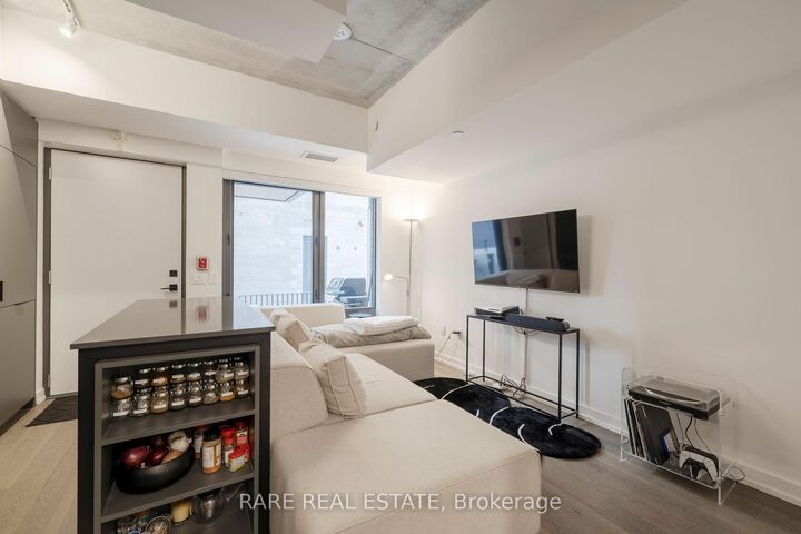 Property Photo:  28 Eastern Avenue Th113  ON M5A 0Y2 