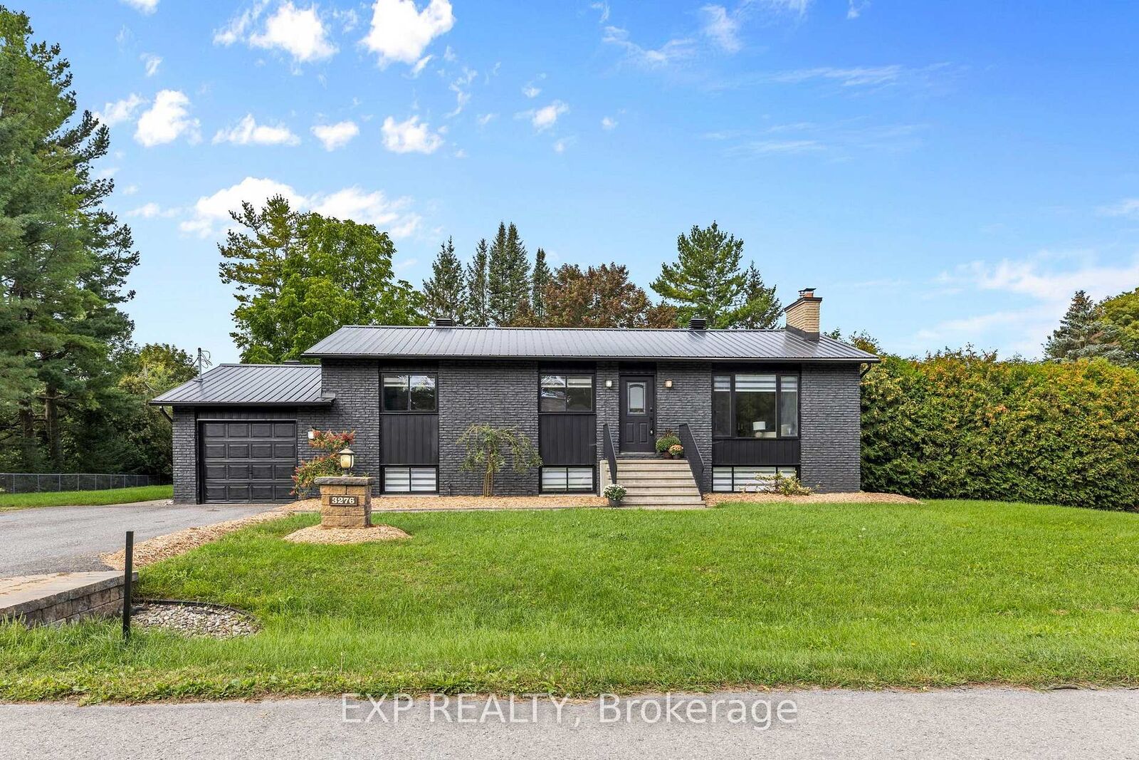 Property Photo:  3276 Warner Way  ON K0A 2W0 