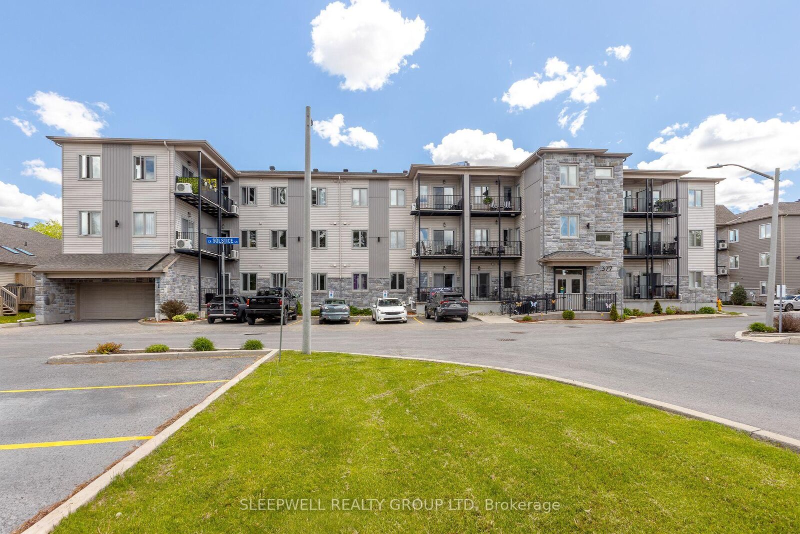 Property Photo:  377 Solstice Crescent 204  ON K0A 1W1 