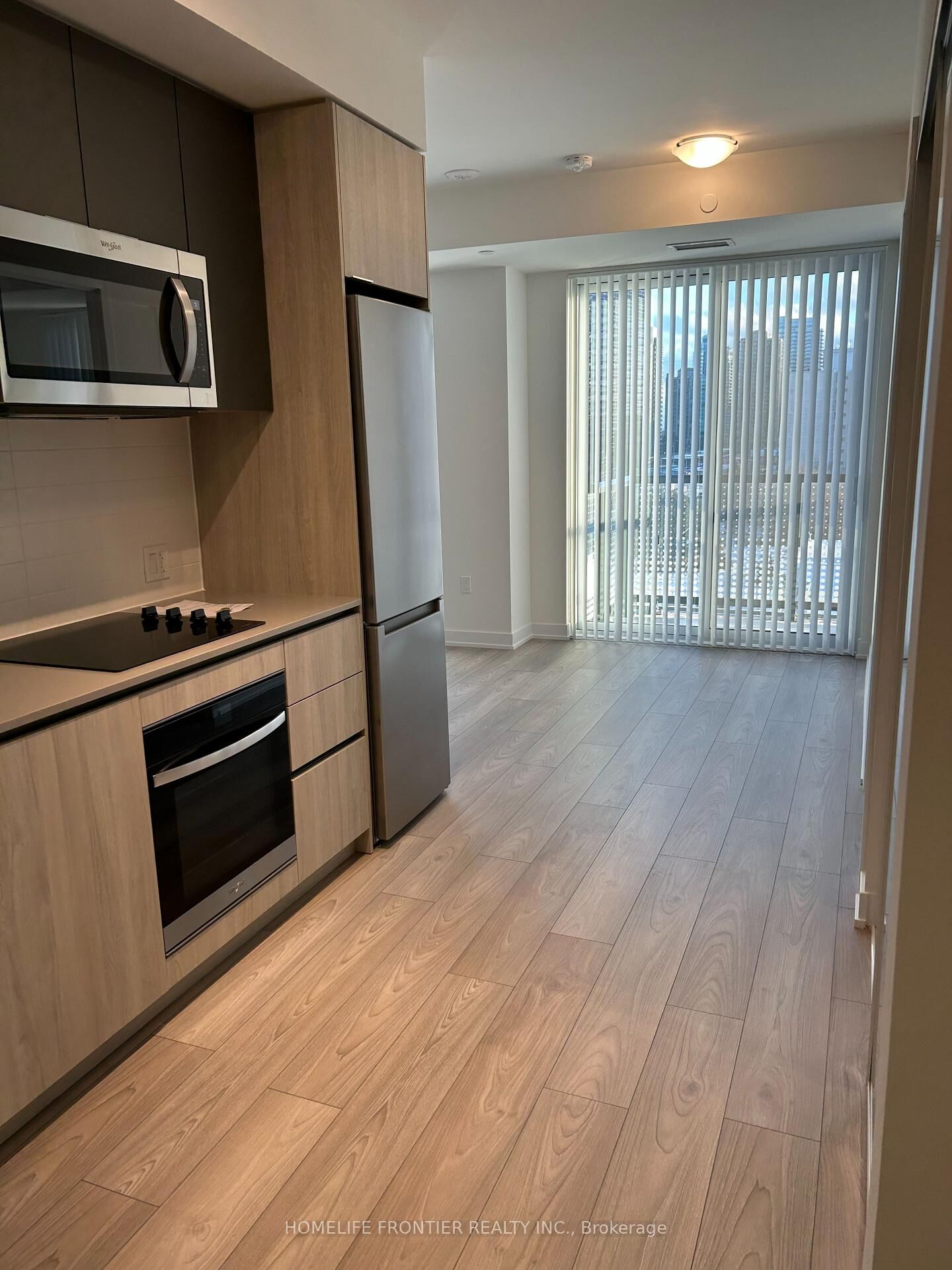 Property Photo:  5858 Yonge Street 720  ON M2M 0C6 