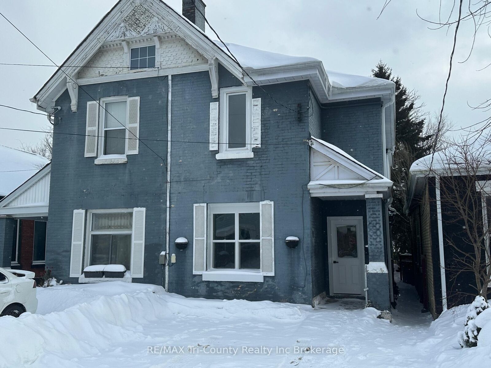 Property Photo:  719 Elias Street  ON N5W 3N8 