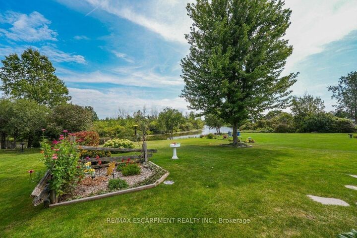 Property Photo:  3033 Townline Road 518  ON L0S 1S1 
