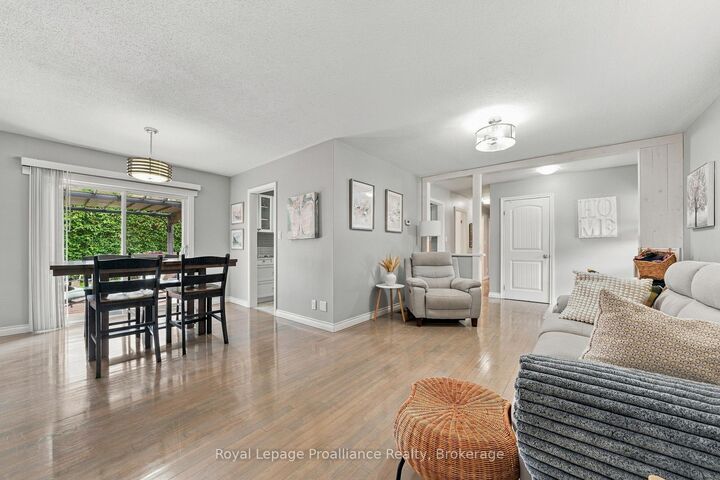 Property Photo:  12 Orchard Crescent  ON K0K 1H0 