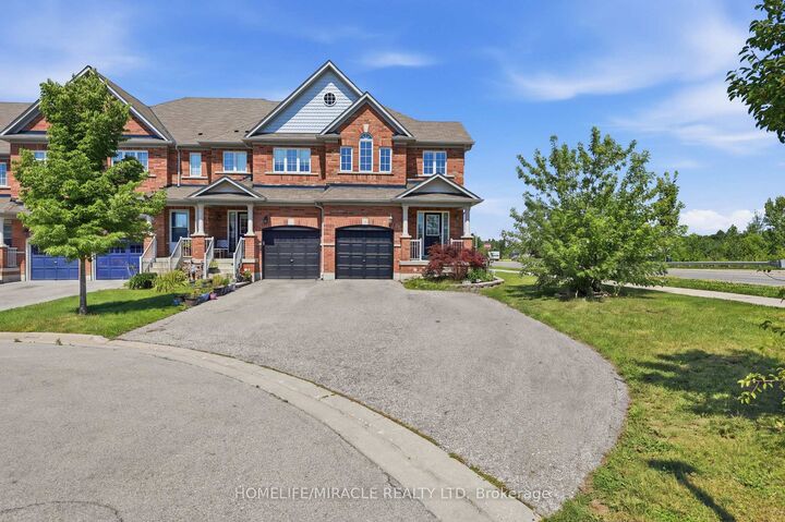 Property Photo:  15 McPhail Place  ON L8B 0R5 