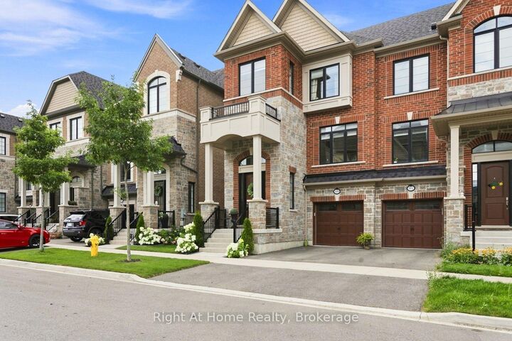 Property Photo: 89 Elkington Crescent ON L1P 0L7