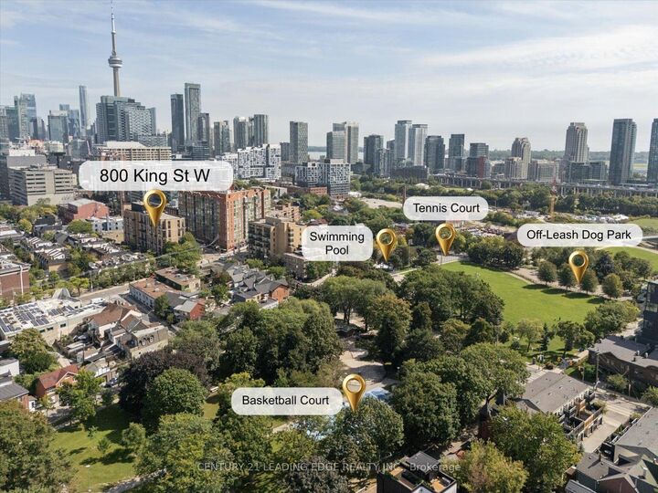Property Photo:  800 King Street W Ph811  ON M5V 3M7 