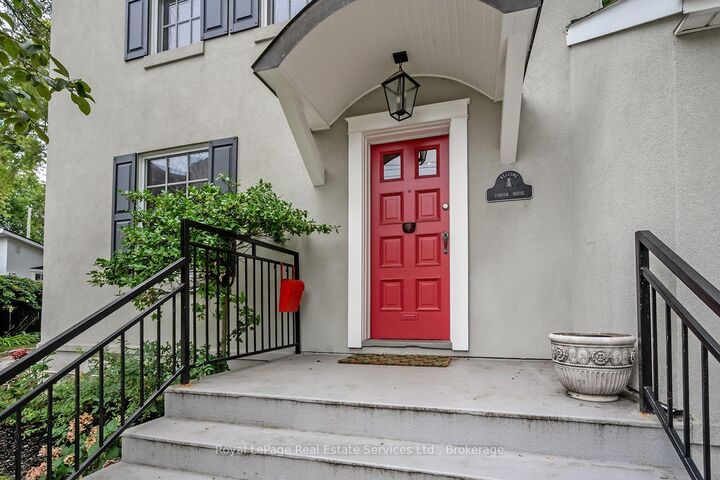 Property Photo:  128 Chisholm Street  ON L6K 3J2 