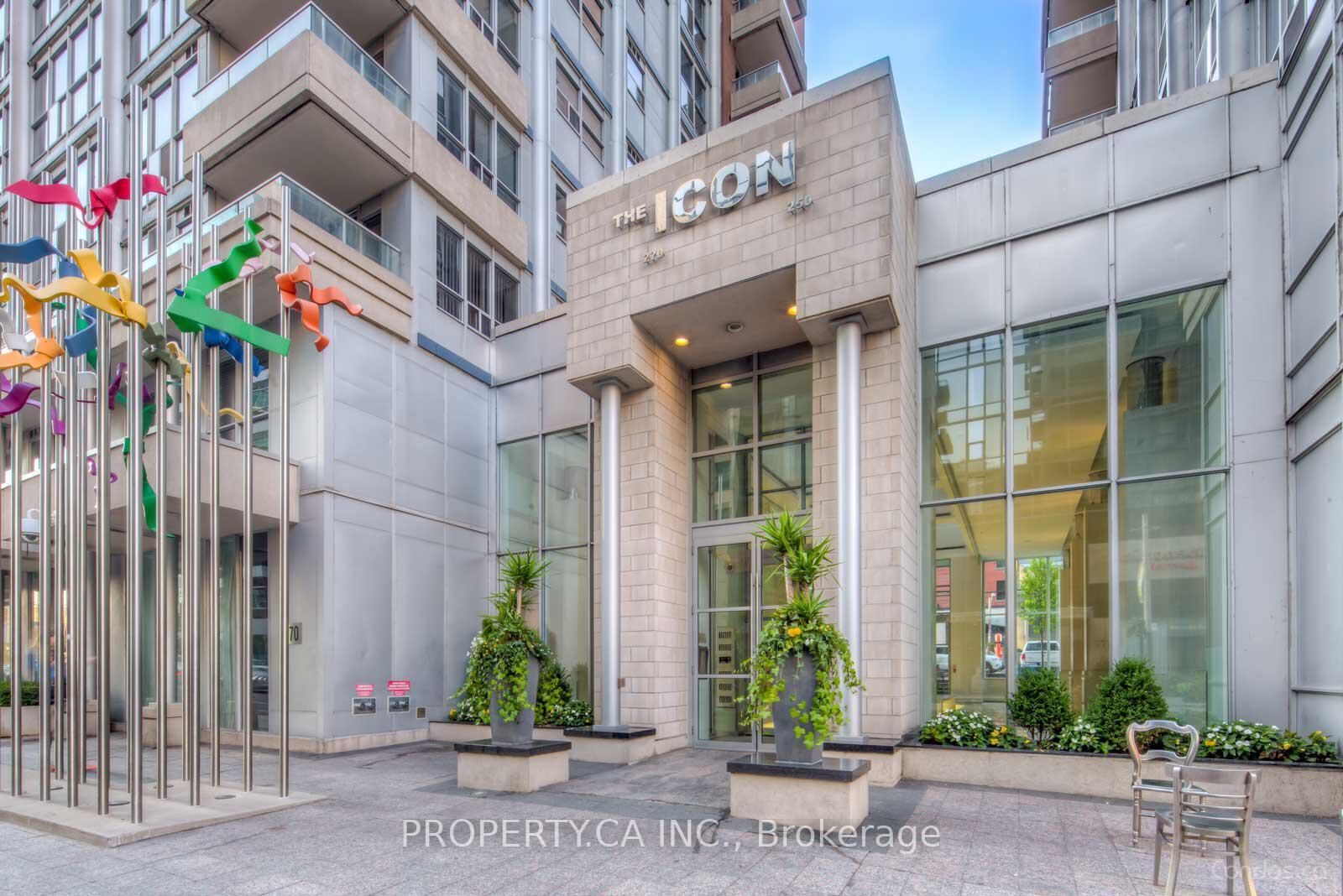 Property Photo: 270 Wellington Street W 522 ON M5V 3P5