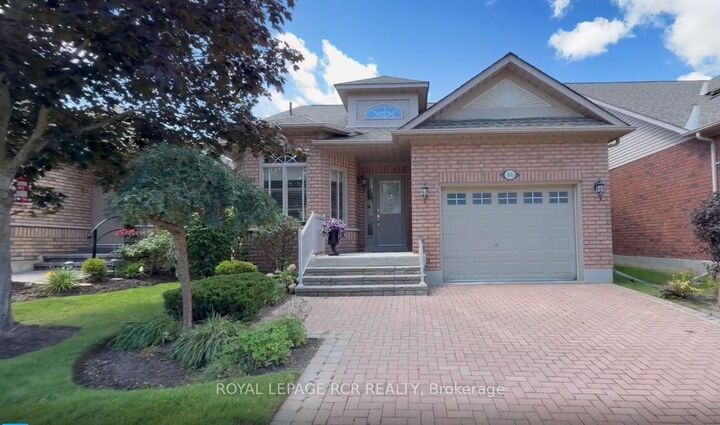 Property Photo:  46 Sunset Boulevard  ON L9R 1Z5 