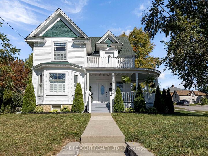 Property Photo:  150 King Street  ON K8V 3W6 