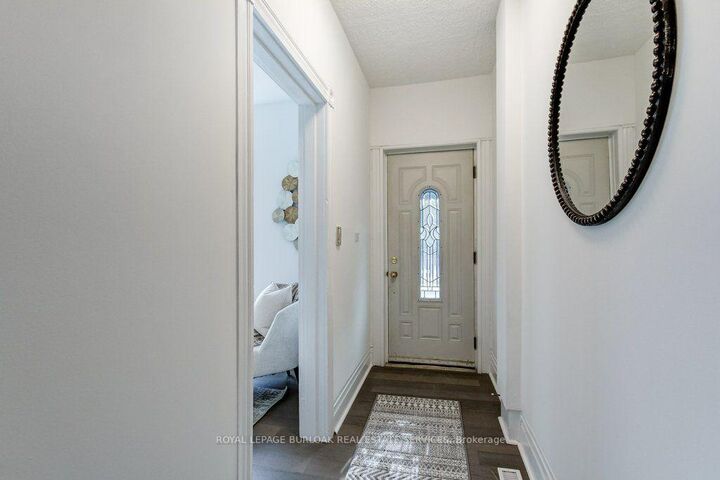 Property Photo:  533 Catharine Street N  ON L8L 4V3 