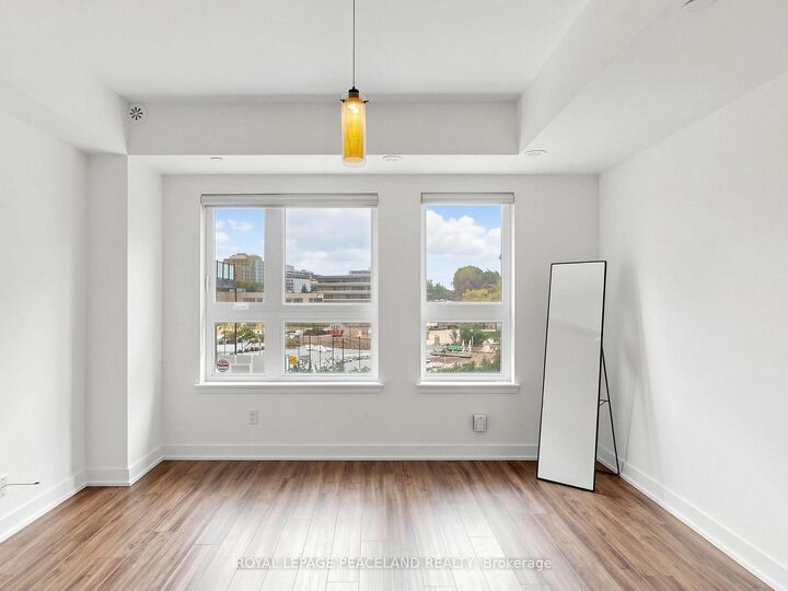 Property Photo:  2100 Bridletowne Circle 325  ON M1W 2L1 