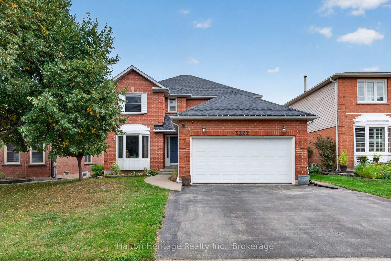 Property Photo: 3222 Wentworth Street ON L7M 2N4