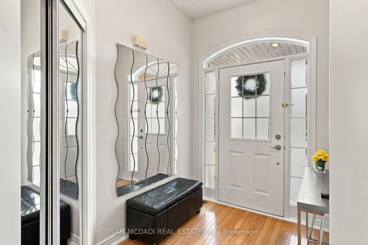Property Photo:  7331 Cork Tree Row  ON L5N 8N9 