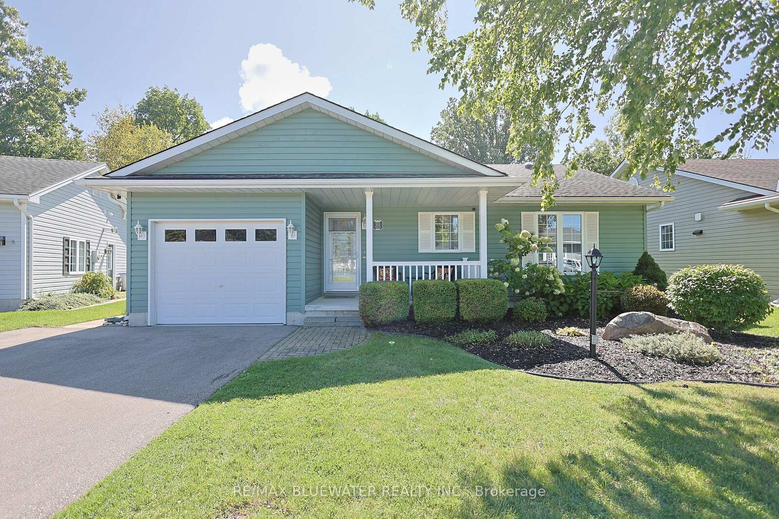 Property Photo:  353 Shannon Boulevard  ON N0M 1T0 