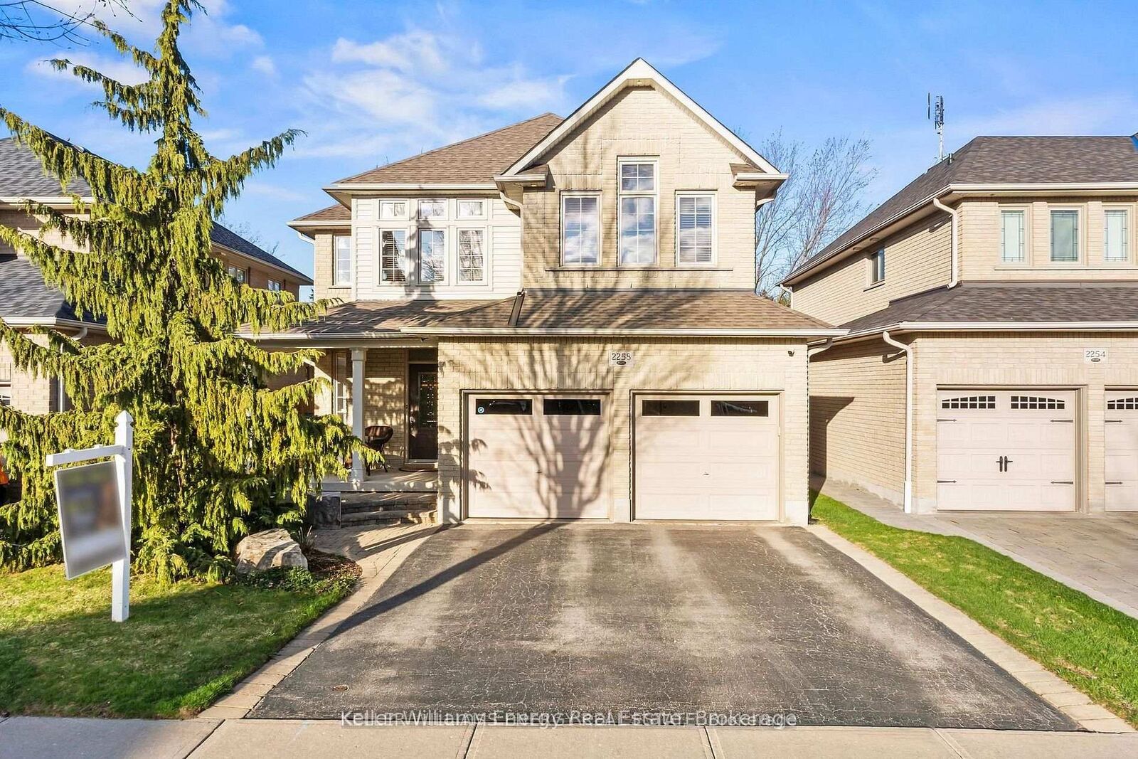 Property Photo:  2258 Pindar Crescent  ON L1L 0C6 