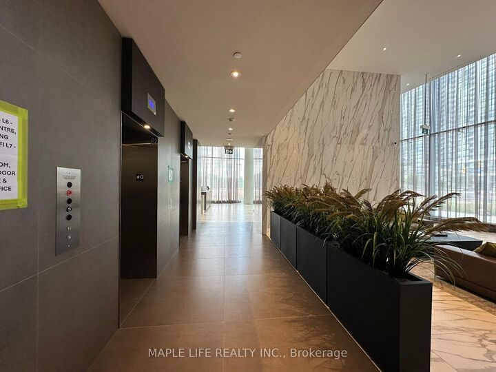 Property Photo:  448 Burnhamthorpe Road 603  ON L5B 0R4 