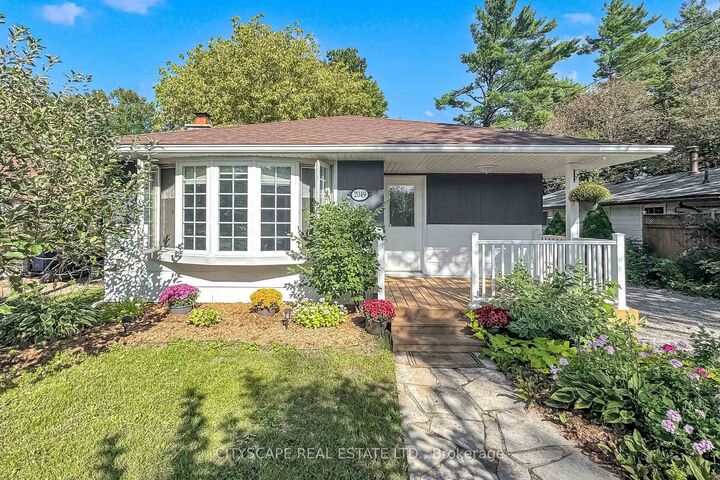 Property Photo:  2049 Northern Avenue  ON L9S 1Z4 