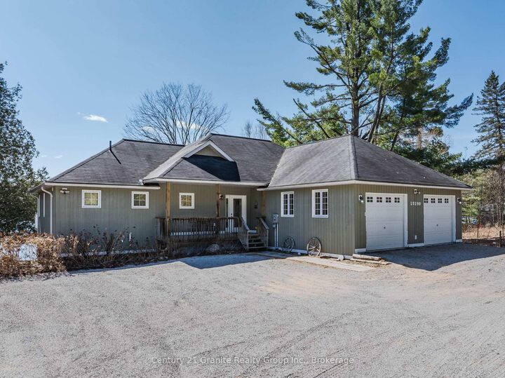 Property Photo:  15190 Highway 118 N/A  ON K0M 1S0 
