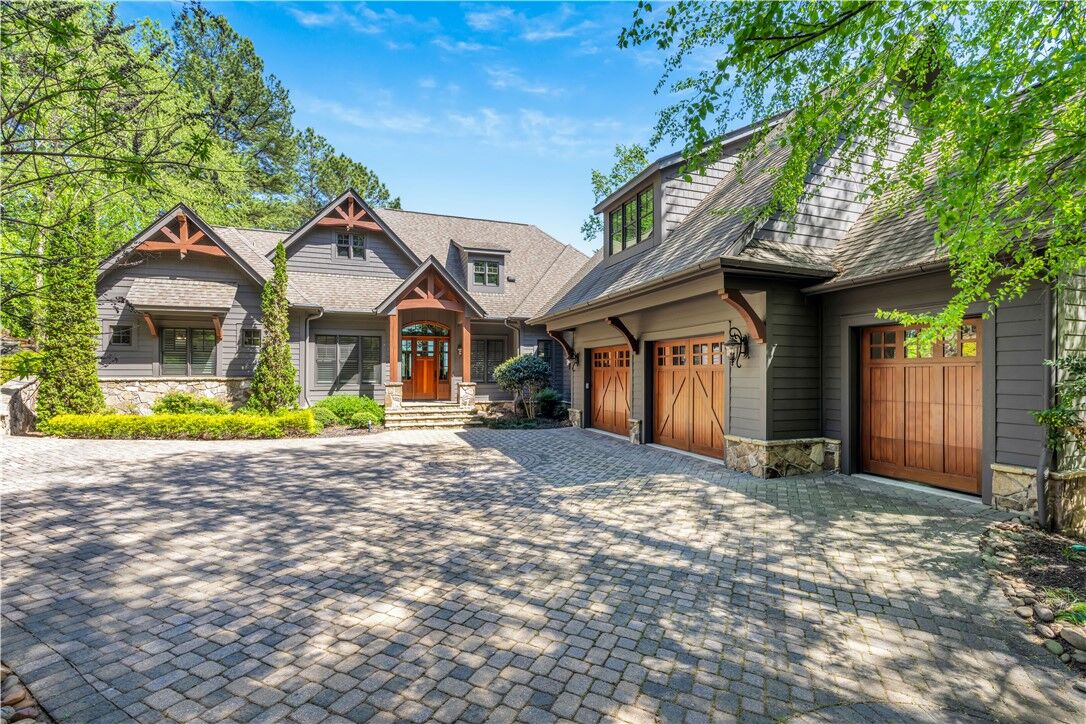 Property Photo: 411 Evergreen Trail SC 29676