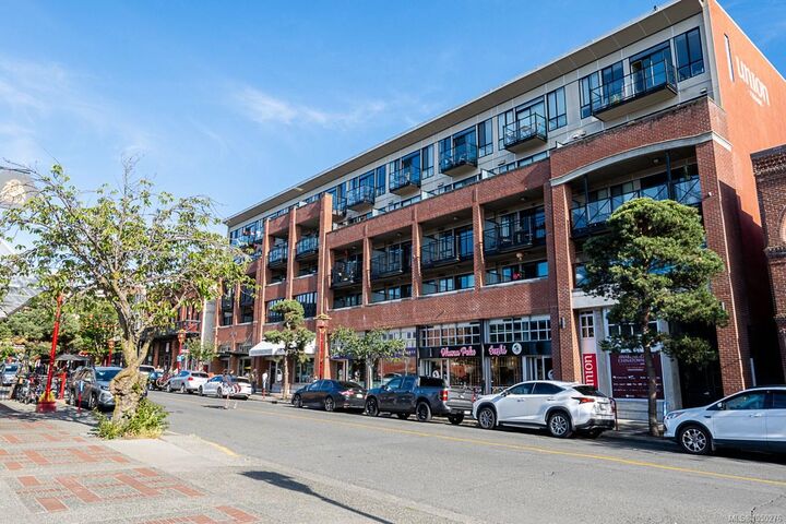 Property Photo:  517 Fisgard St #302  BC V8W 0C5 