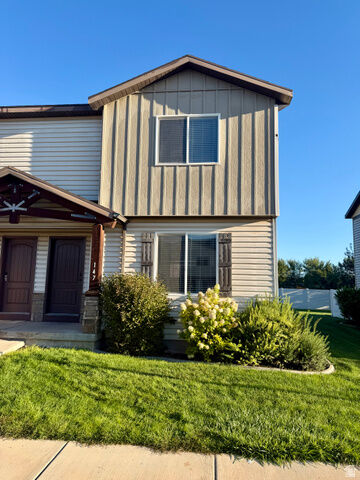 Property Photo:  147 E 500 N  UT 84066 