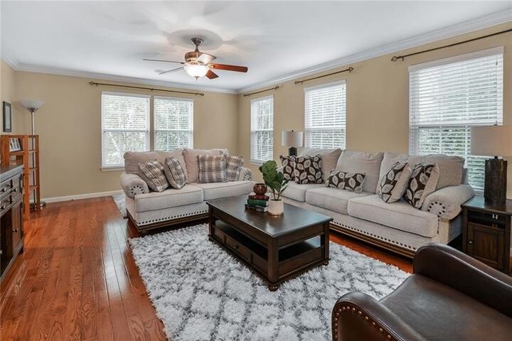 Property Photo:  121 Chapel Harbor Dr  PA 15238 