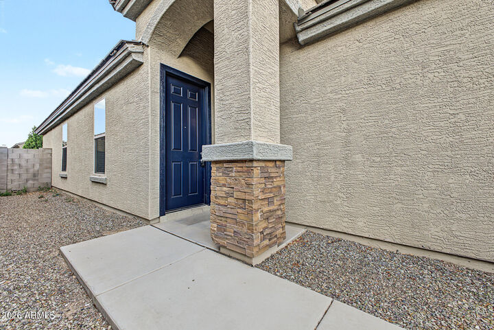 Property Photo:  8868 W Hollywood Avenue  AZ 85345 