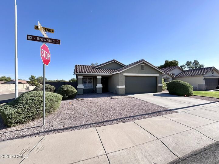 Property Photo:  2435 E Browning Place  AZ 85286 