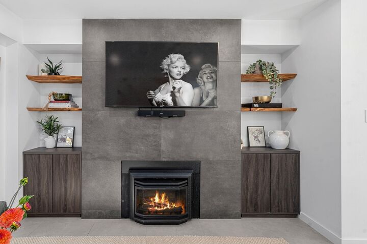 Property Photo: 828 W 14th Avenue 104 BC V5Z 1R1