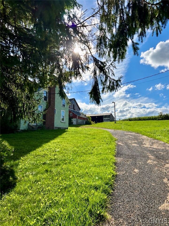 Property Photo:  1159 North Road  NY 13159 