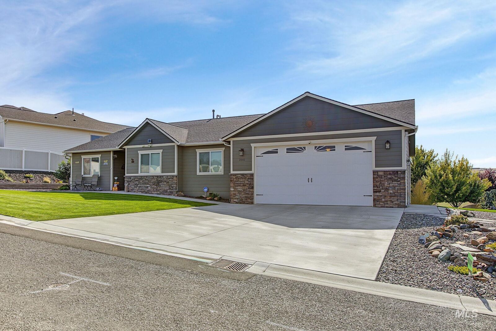 Property Photo: 2541 3rd Ave WA 99403