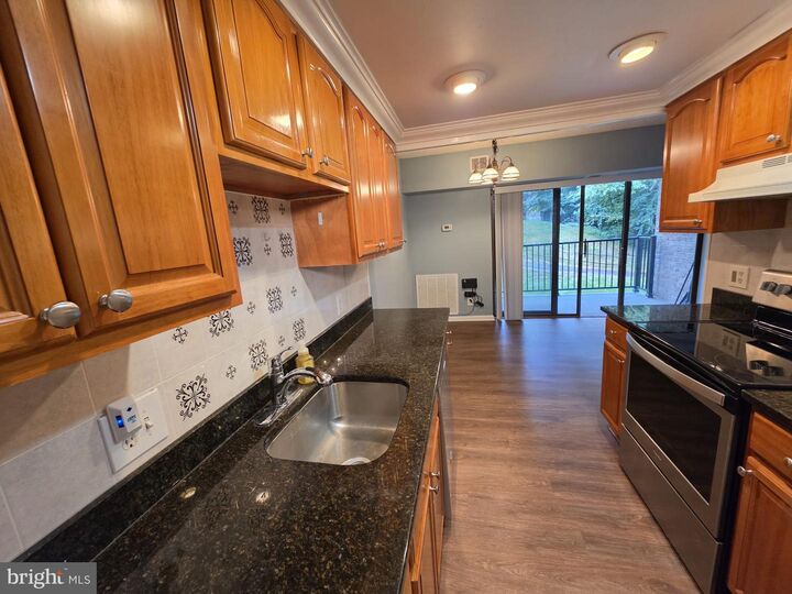 Property Photo: 11641 Stoneview 12C VA 20191