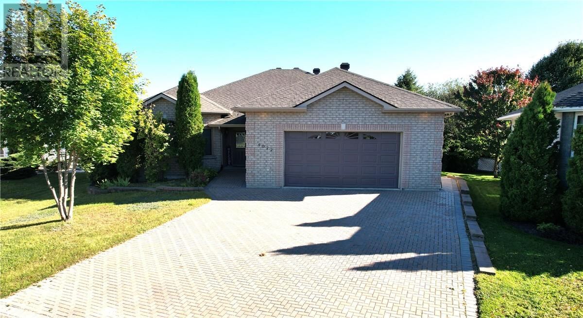 Property Photo:  4022 Classic Parkway  ON P3P 1Y3 