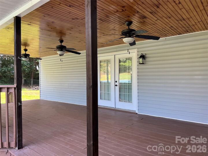 Property Photo:  1129 Lyndsey Brooke Court  NC 28092 
