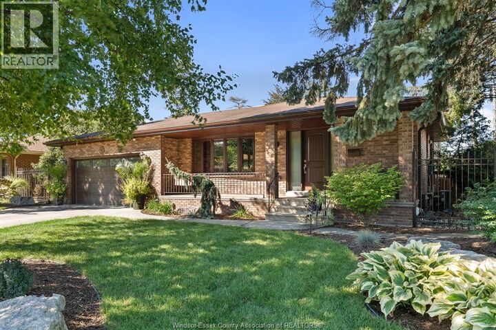 Property Photo:  179 Grant Avenue  ON N8N 2X9 