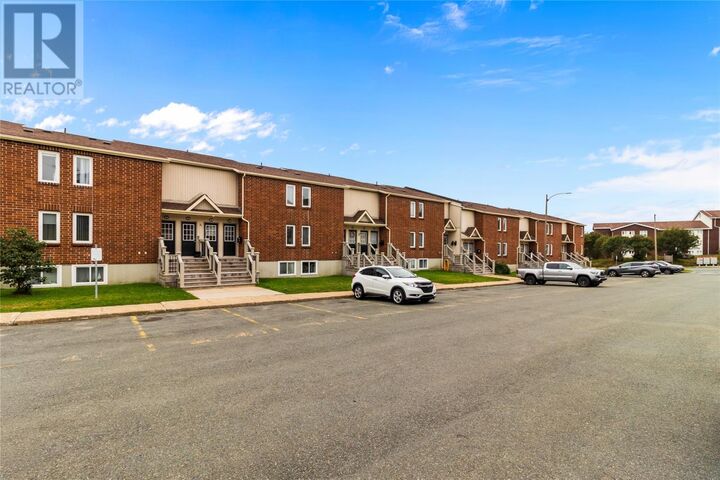 Property Photo:  58 Pasadena Crescent 308  NL A1E 4S2 