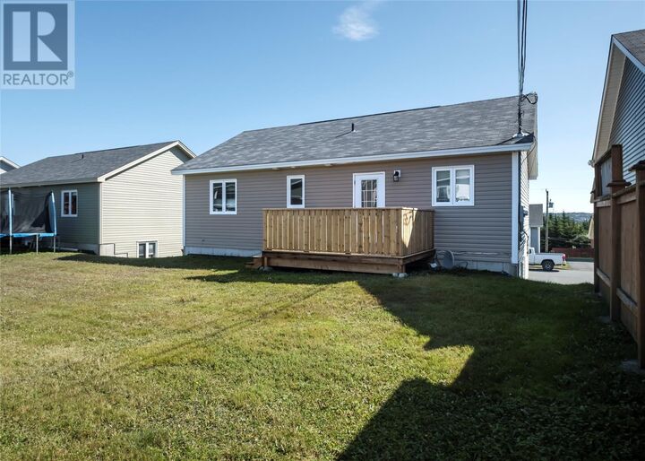 Property Photo:  5 Mayfair Avenue  NL A1L 0Y7 