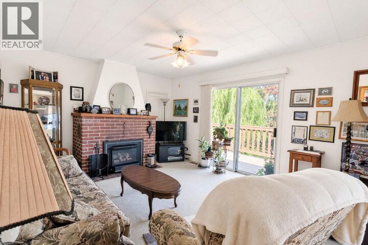Property Photo:  15610 Fosbery Road  BC V0H 1Z6 