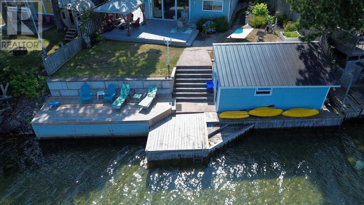 Property Photo: 484 Red Pine Dr ON P6A 5K6