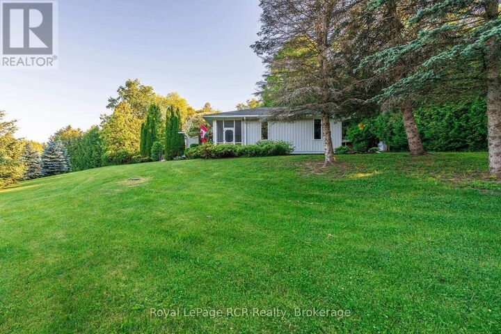 Property Photo:  73028 10 Sideroad Sdr  ON N4N 3B8 