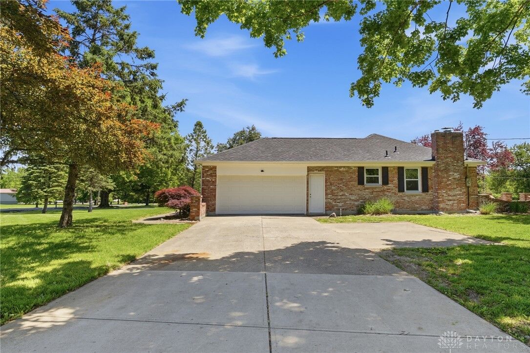 Property Photo:  6157 Todhunter Road  OH 45044 