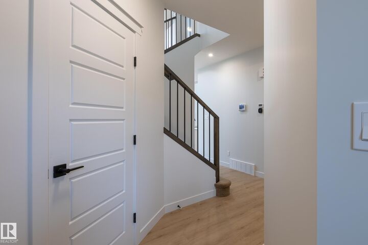 Property Photo:  4005 36 Street  AB T4X 2Y3 