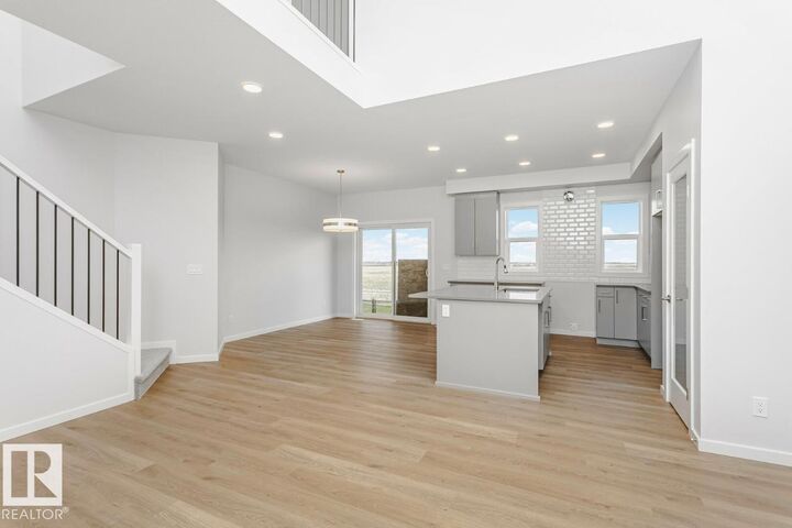 Property Photo:  264 Lodge Pole Place  AB T4X 0L1 