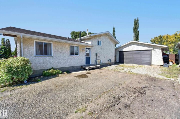 Property Photo:  4406 50A Avenue  AB T4X 1J3 