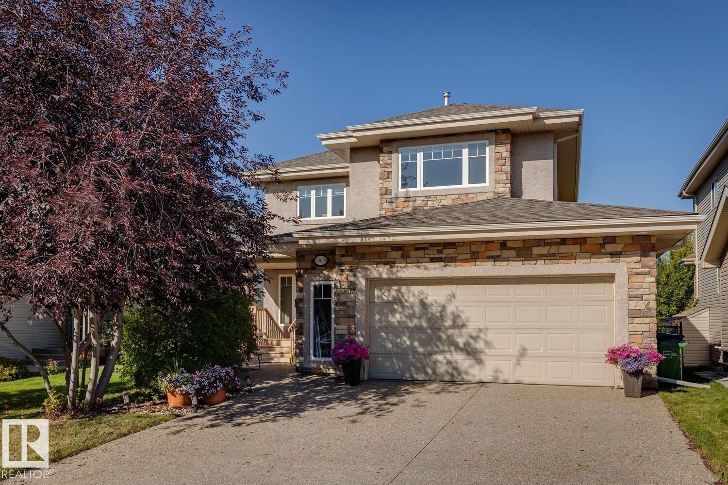 Property Photo:  20616 57 Avenue NW  AB T6M 0B6 